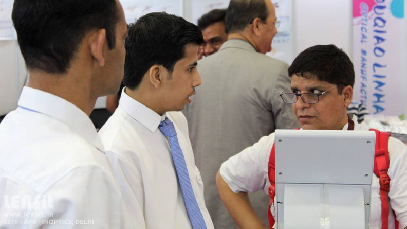 lensit-stall-004-2019-apr-delhi.jpg