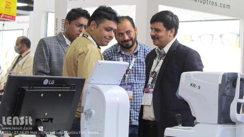 lensit-stall-006-2021-nov-noida.jpg