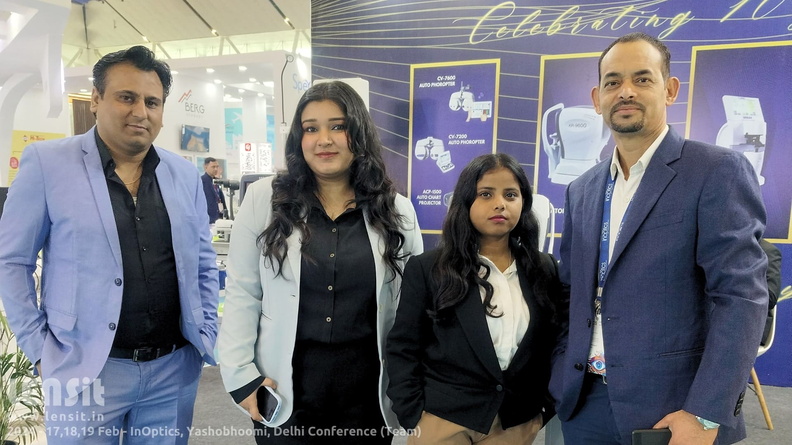 lensit-team-060-2022-feb-delhi.jpg